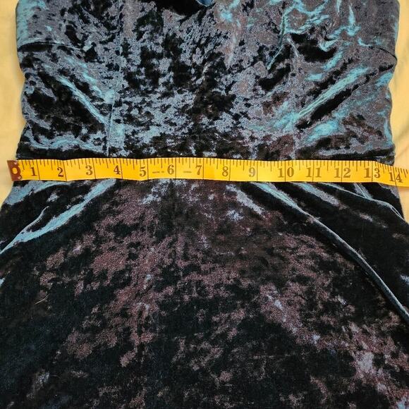London Times Blue "Crushed Velvet" Choker Neckline With Deep V Dress Size 2 - Picture 8 of 11
